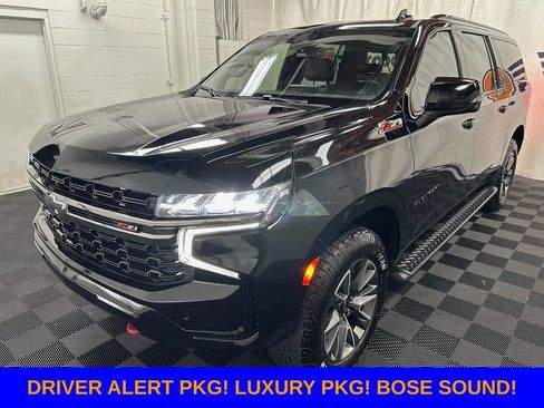 Used 2023 Chevrolet Suburban Z71 w/ Luxury Package AWD/4WD image 1