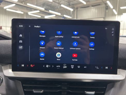 Certified 2025 Ford Explorer ST-Line w/ ST-Line Street Pack image 22