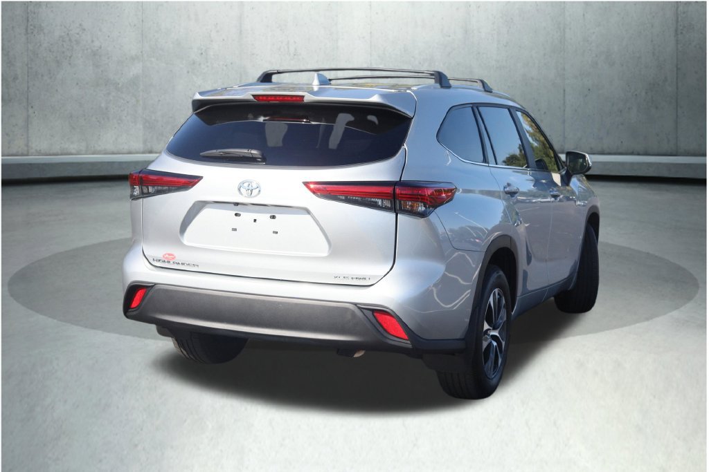 Used 2023 Toyota Highlander XLE AWD/4WD image 33