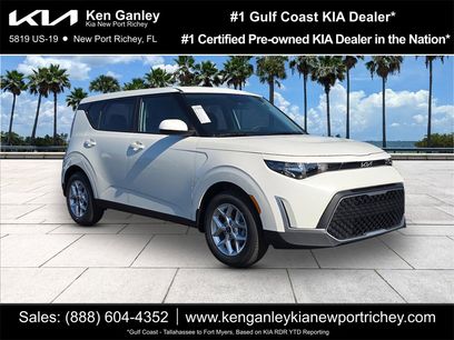 New 2025 Kia Soul LX