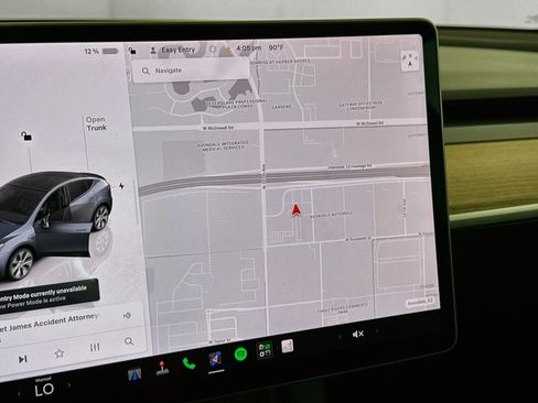 Used 2023 Tesla Model Y Long Range AWD/4WD image 21