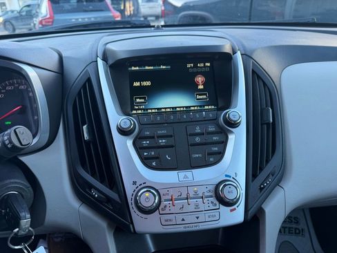 Used 2017 Chevrolet Equinox LT w/ Convenience Package image 17