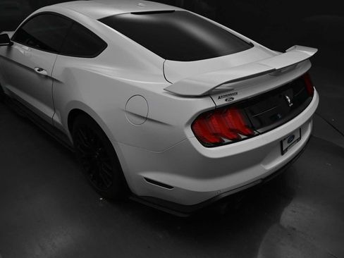 Used 2018 Ford Mustang GT Premium w/ GT Performance Package RWD image 16