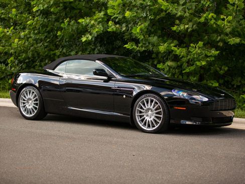 Used 2007 Aston Martin DB9 Volante RWD image 27
