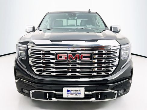 Used 2024 GMC Sierra 1500 Denali w/ Denali Reserve Package AWD/4WD image 2