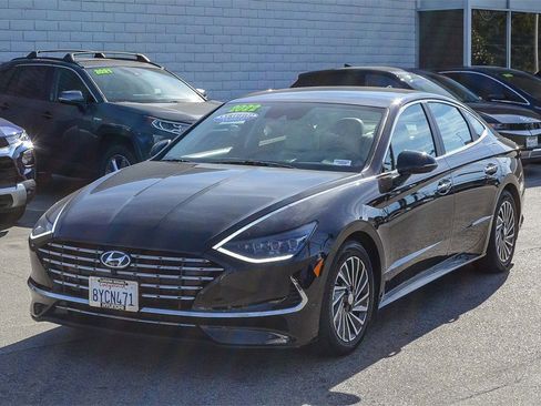 Certified 2022 Hyundai Sonata Limited image 2