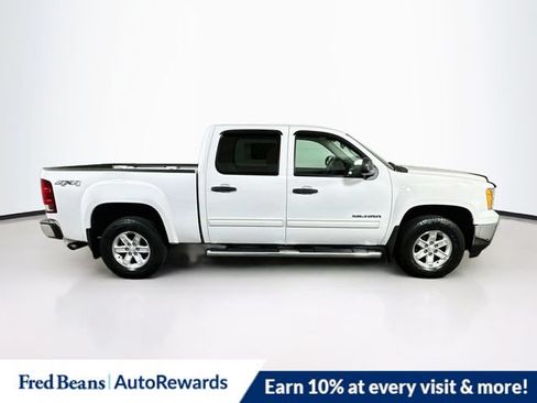 Used 2010 GMC Sierra 1500 SLE w/ Power Pack Plus AWD/4WD image 10