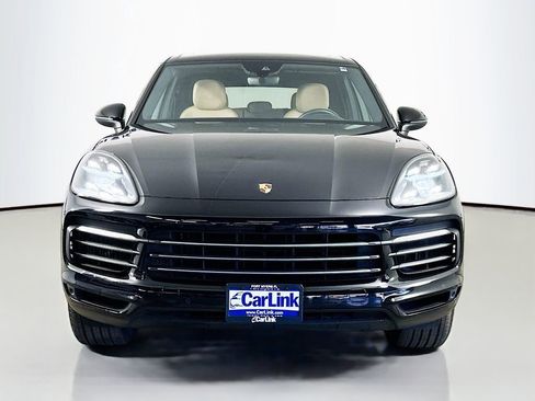 Used 2019 Porsche Cayenne AWD/4WD image 2