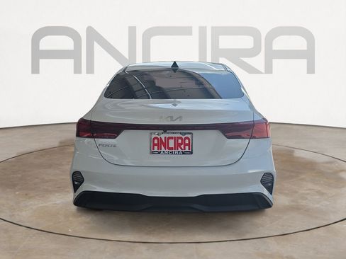 Certified 2023 Kia Forte LXS FWD image 7