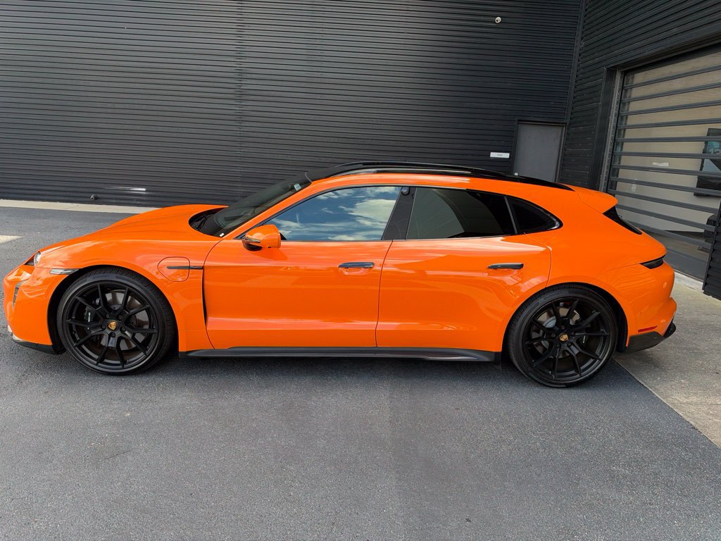 Certified 2023 Porsche Taycan GTS AWD/4WD image 2