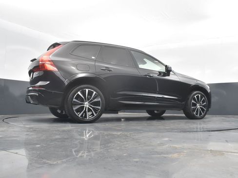 Used 2024 Volvo XC60 B5 Plus image 49
