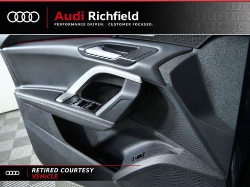 Used 2025 Audi Q5 Premium Plus w/ Premium Plus AWD/4WD image 27