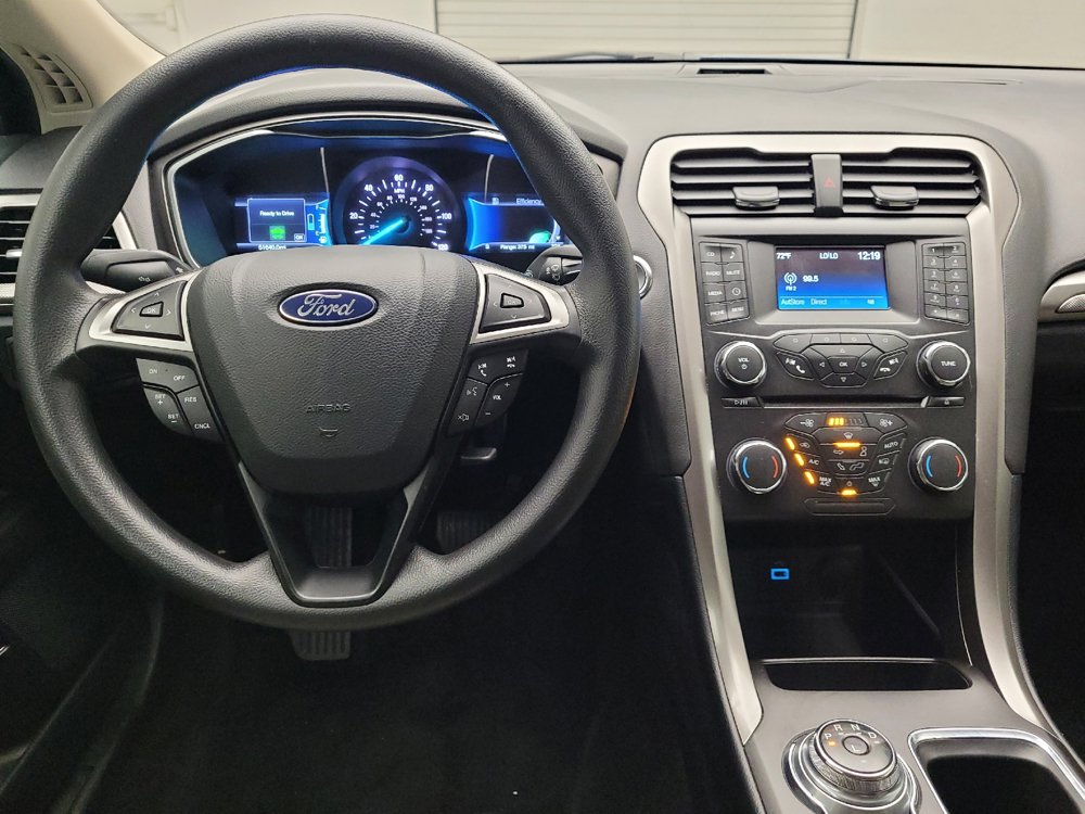 Used 2018 Ford Fusion S FWD image 22
