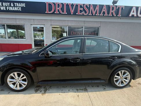 Used 2013 Subaru Legacy 2.5i Premium w/ All-Weather Pkg AWD/4WD image 5