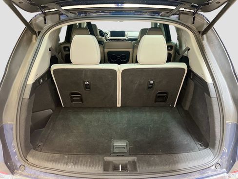 Used 2024 Acura MDX SH-AWD w/ Technology Package image 28