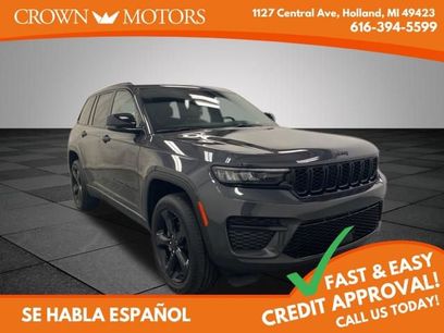 Used 2023 Jeep Grand Cherokee Altitude