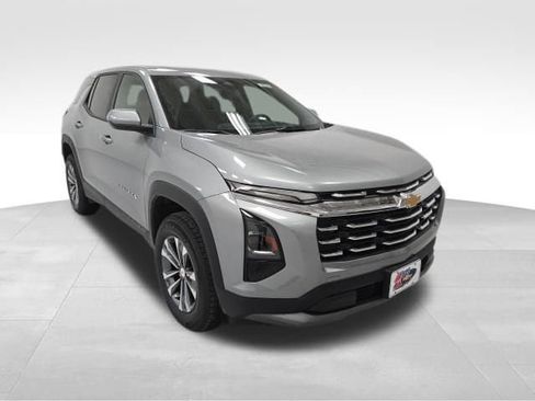 New 2026 Chevrolet Equinox LT image 7