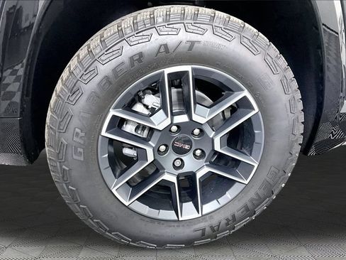 New 2026 GMC Terrain AT4 w/ Convenience Package III AWD/4WD image 12