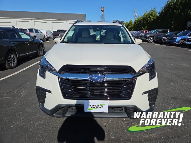 Used 2024 Subaru Ascent Premium w/ Convenience Package AWD/4WD image 2