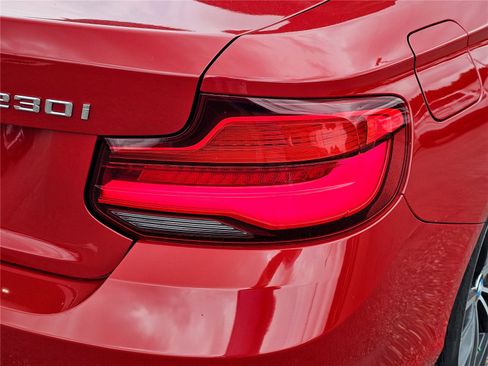 Used 2018 BMW 230i xDrive Convertible AWD/4WD image 9