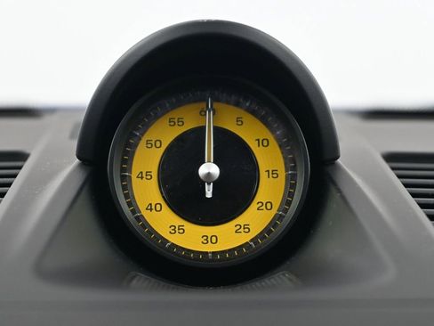 Certified 2024 Porsche 911 GT3 image 10