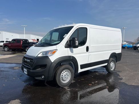 New 2026 RAM ProMaster 1500 w/ Convenience Group image 3