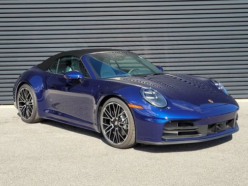 Used 2026 Porsche 911 Carrera RWD image 9