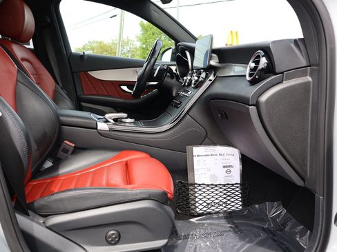 Used 2019 Mercedes-Benz GLC 300 4MATIC Coupe image 29