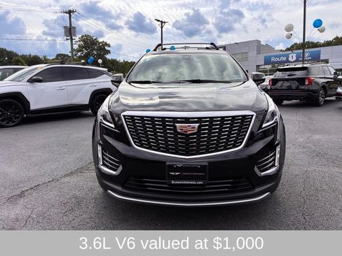 Used 2023 Cadillac XT5 Premium Luxury AWD/4WD image 2