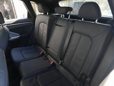 Used 2022 Audi Q3 2.0T Premium Plus image 20