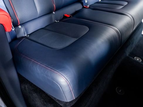 Used 2023 Rolls-Royce Cullinan image 32