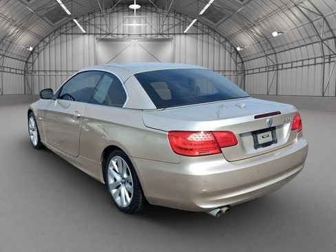 Used 2012 BMW 328i Convertible RWD image 6