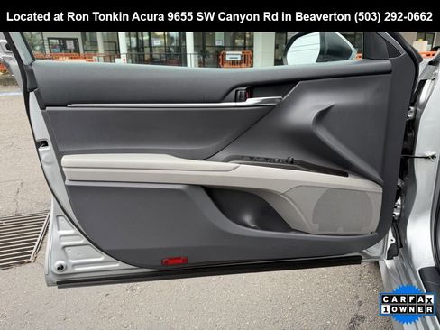 Used 2022 Toyota Camry LE w/ Carpet Mat Package (TMS) image 10