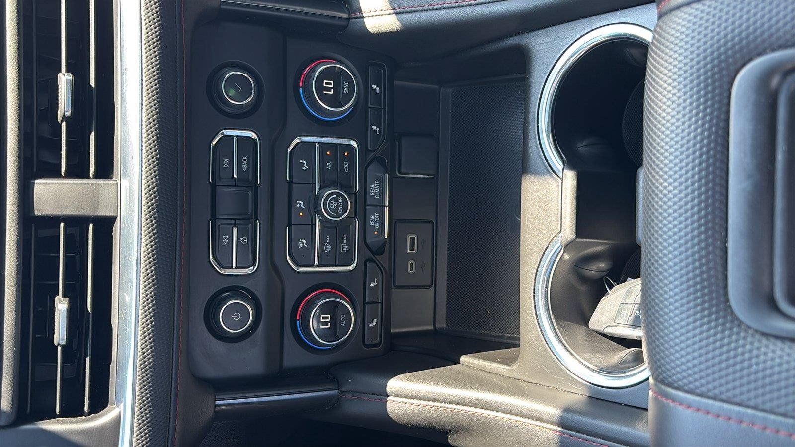 Used 2024 Chevrolet Tahoe RST w/ Luxury Package RWD image 40