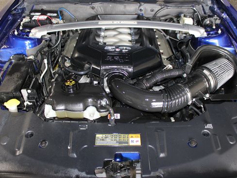Used 2014 Ford Mustang GT RWD image 38