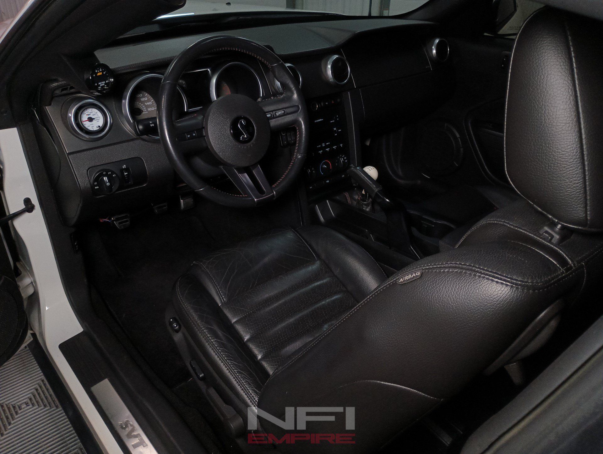 Used 2007 Ford Mustang Shelby GT500 RWD image 30