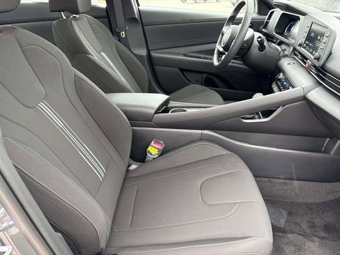 New 2026 Hyundai Elantra SEL Sport Premium FWD image 15