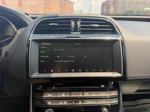 Used 2017 Jaguar XE First Edition AWD/4WD image 10