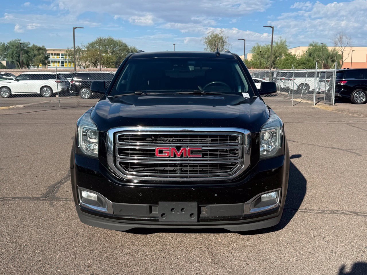 Used 2020 GMC Yukon SLT w/ Open Road Package AWD/4WD image 2