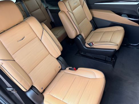 Used 2026 Cadillac Escalade Luxury w/ Touring Package AWD/4WD image 42