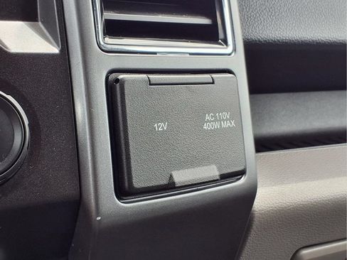 Used 2020 Ford F150 XLT w/ Equipment Group 302A Luxury RWD image 9