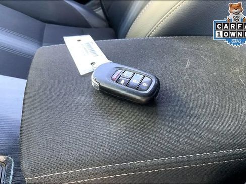 Used 2025 Honda Civic Sport image 11