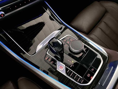 Used 2021 BMW X5 xDrive40i w/ M Sport Package image 20