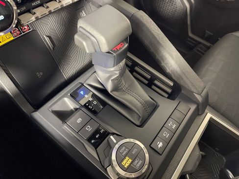 New 2025 Toyota Tacoma TRD Off-Road image 22