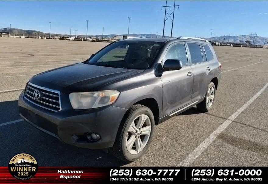 Used 2010 Toyota Highlander Limited w/ Extra Value Pkg 7 FWD image 1