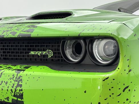 Used 2021 Dodge Challenger SRT Hellcat RWD image 10