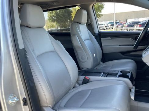 Used 2021 Honda Odyssey EX-L image 25