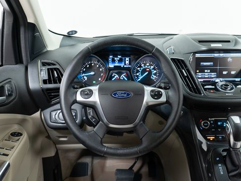 Used 2015 Ford Escape Titanium AWD/4WD image 17