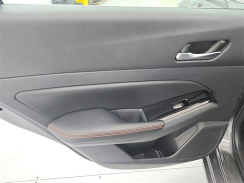 Used 2025 Nissan Altima 2.5 SR image 33