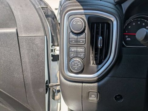 Used 2023 Chevrolet Silverado 2500 LT w/ Convenience Package AWD/4WD image 16